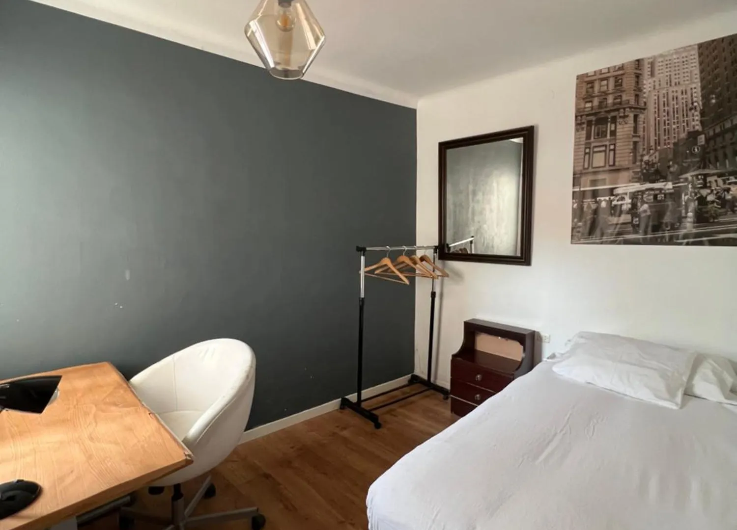 Homestay Habitacion Economica Apartment Figueres